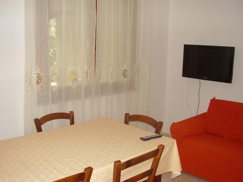 Casa Giovanna Porto Pino Habitación foto