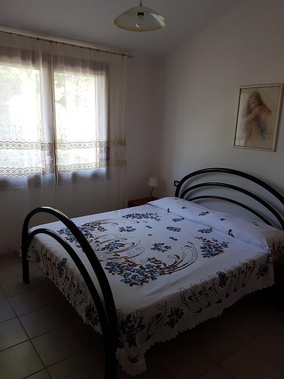 Casa Giovanna Porto Pino Exterior foto