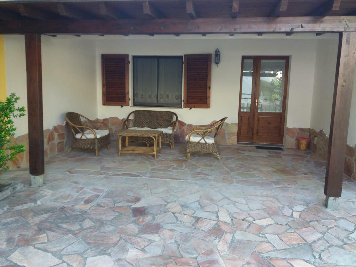 Casa Giovanna Porto Pino Exterior foto